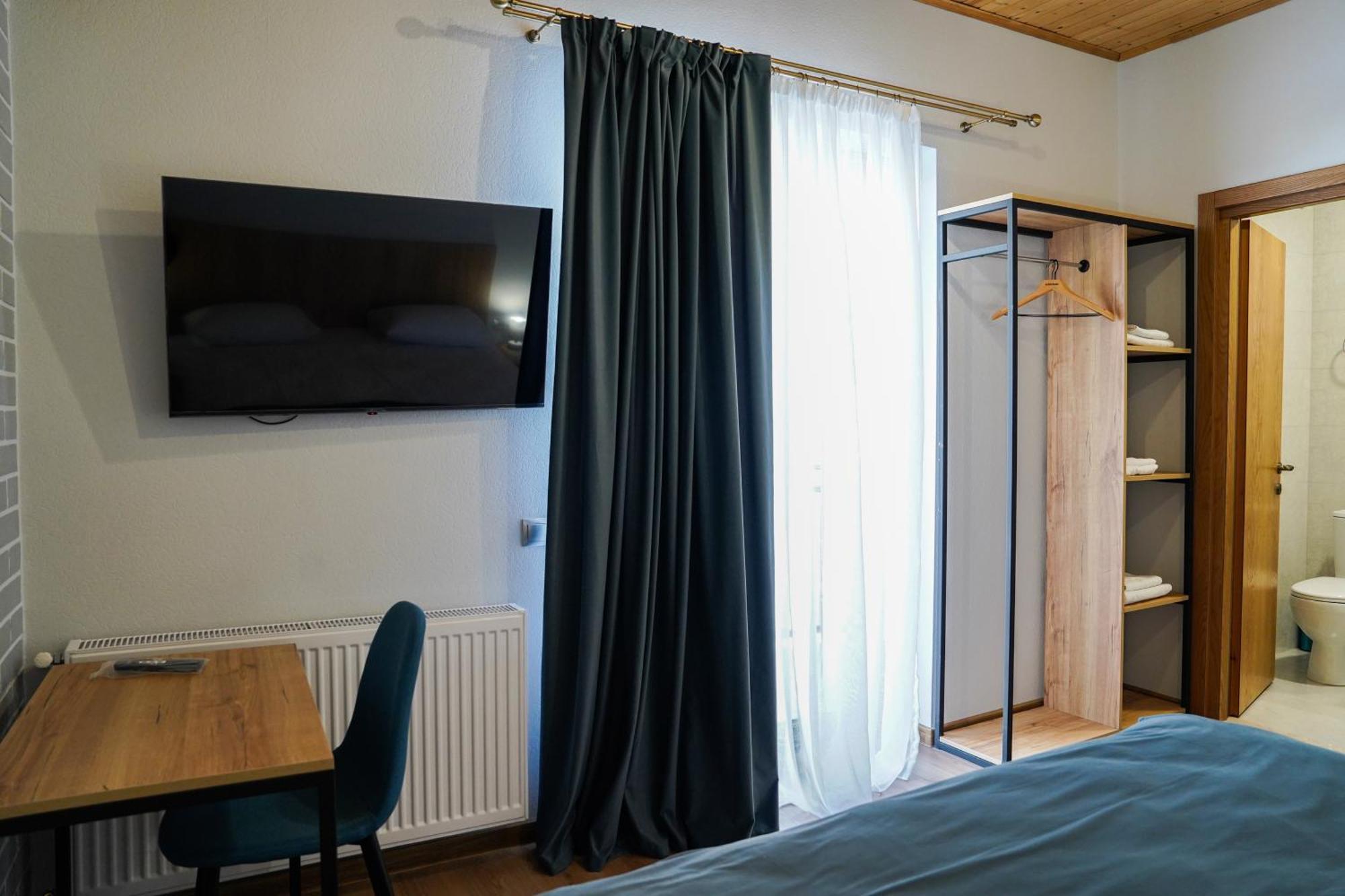 Peak Hotel Kazbegi Exterior photo